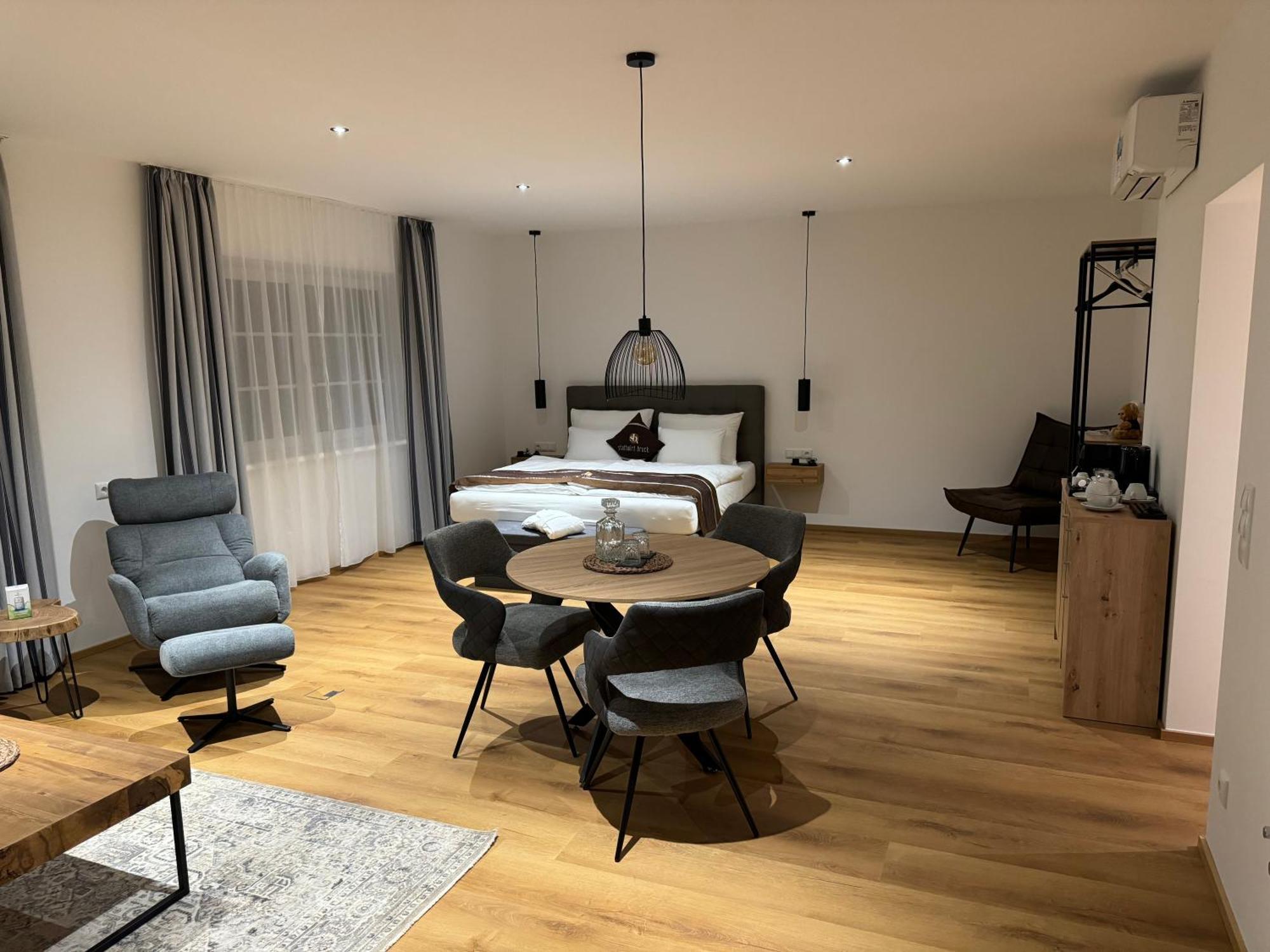 Stadtwirt Bruck Vöcklabruck Exteriör bild